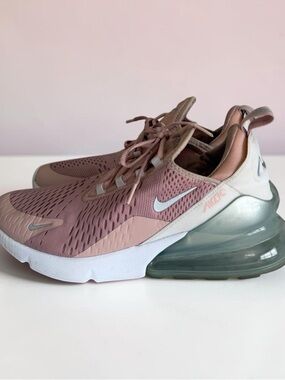 Nike Women’s Air Max 270 Sneaker - Dusty Pink & White